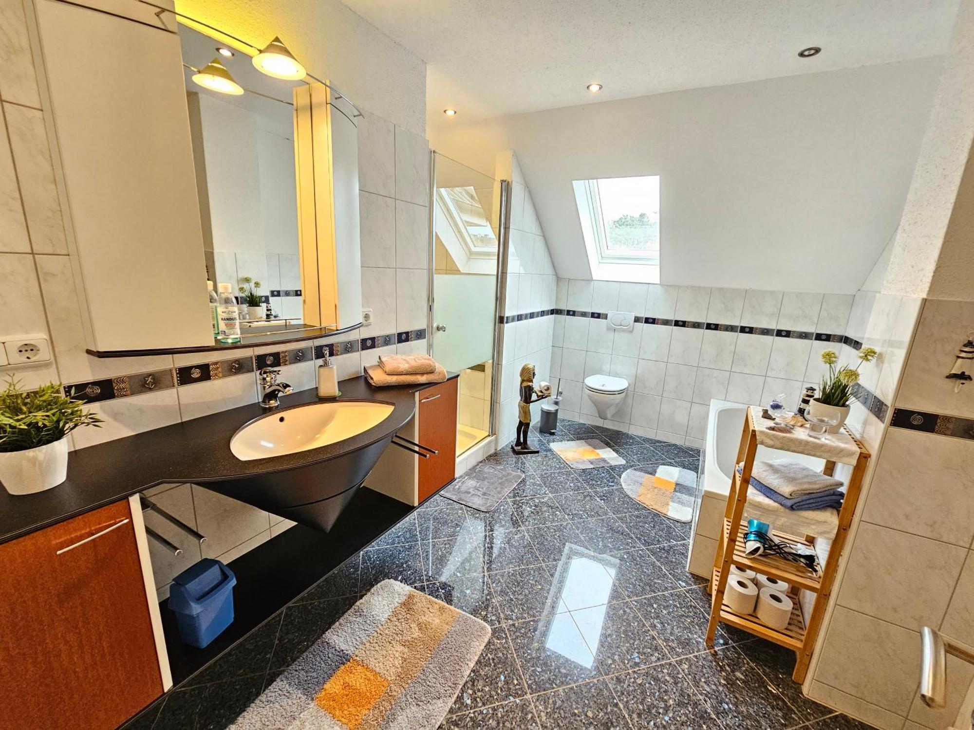 Exclusive Dachgeschosswohnung in Haren/Emmeln Exterior foto